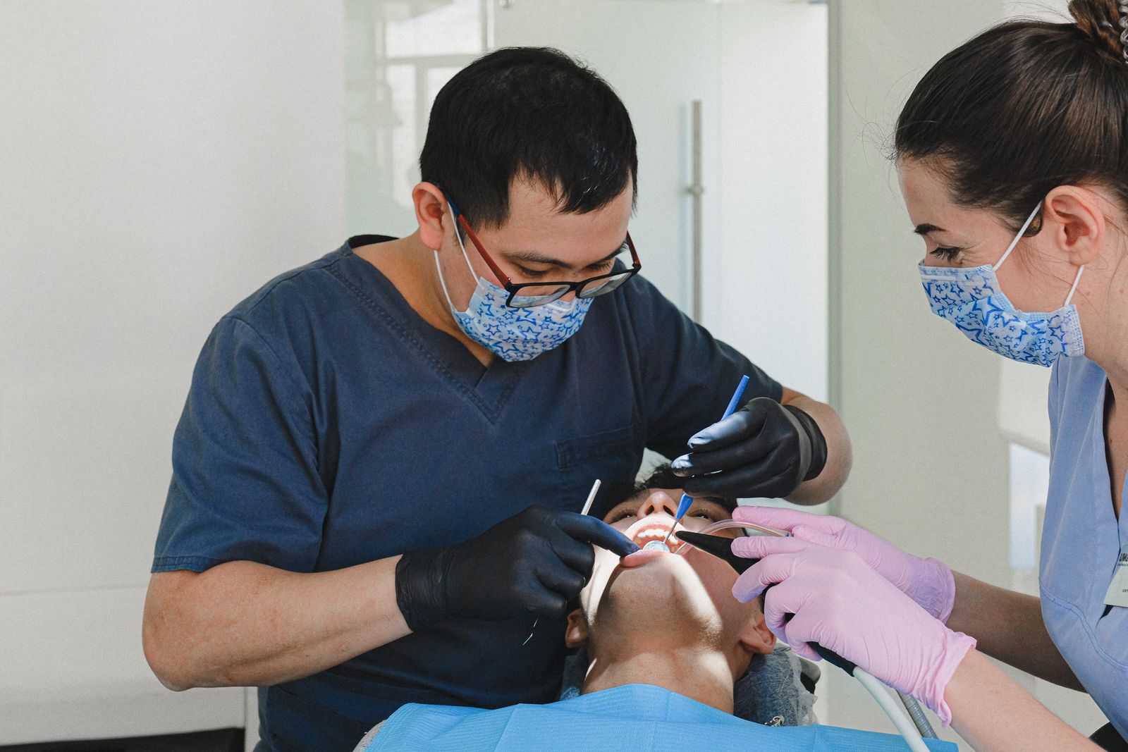 Prophylaxe und professionelle Zahnreinigung